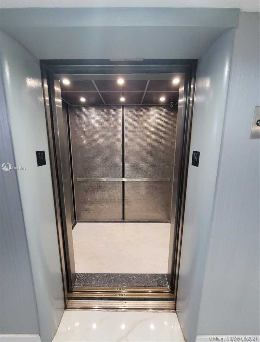 Small Image of 5055 COLLINS AVE #14F, Miami Beach Number 10