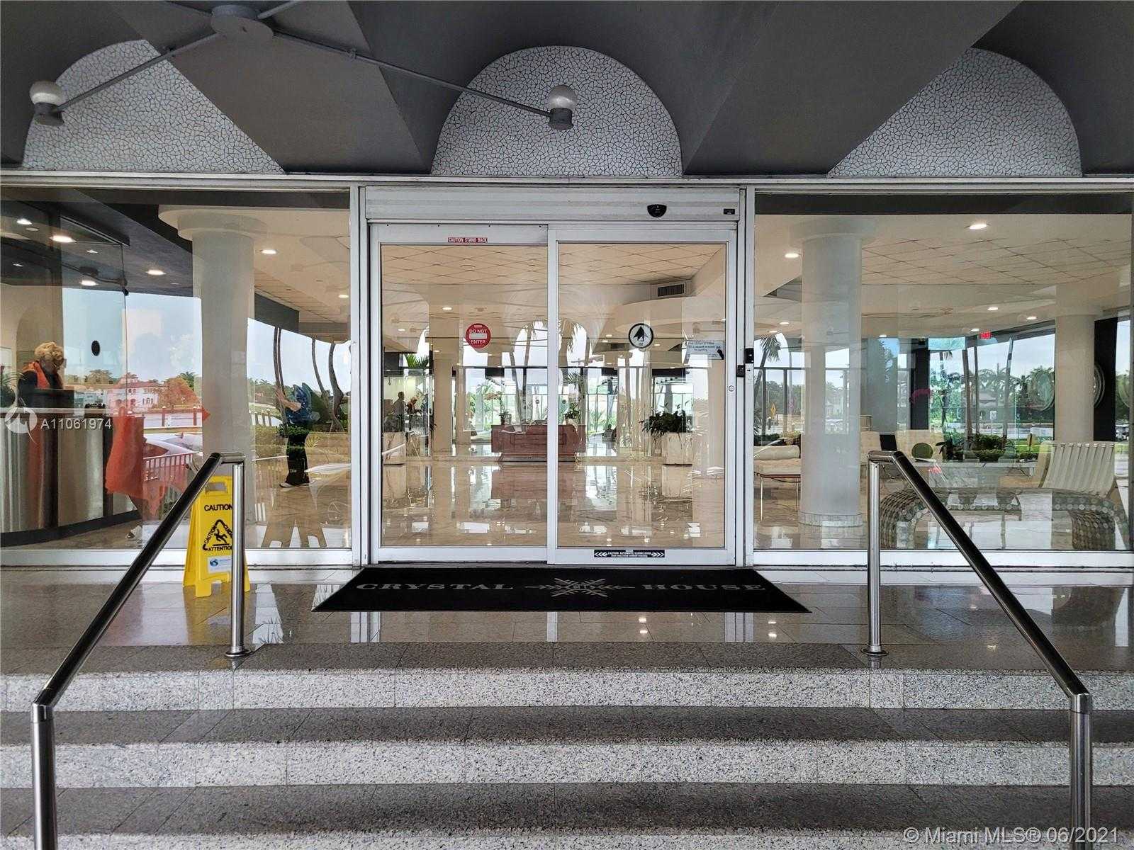 Small Image of 5055 COLLINS AVE #14F, Miami Beach Number 5