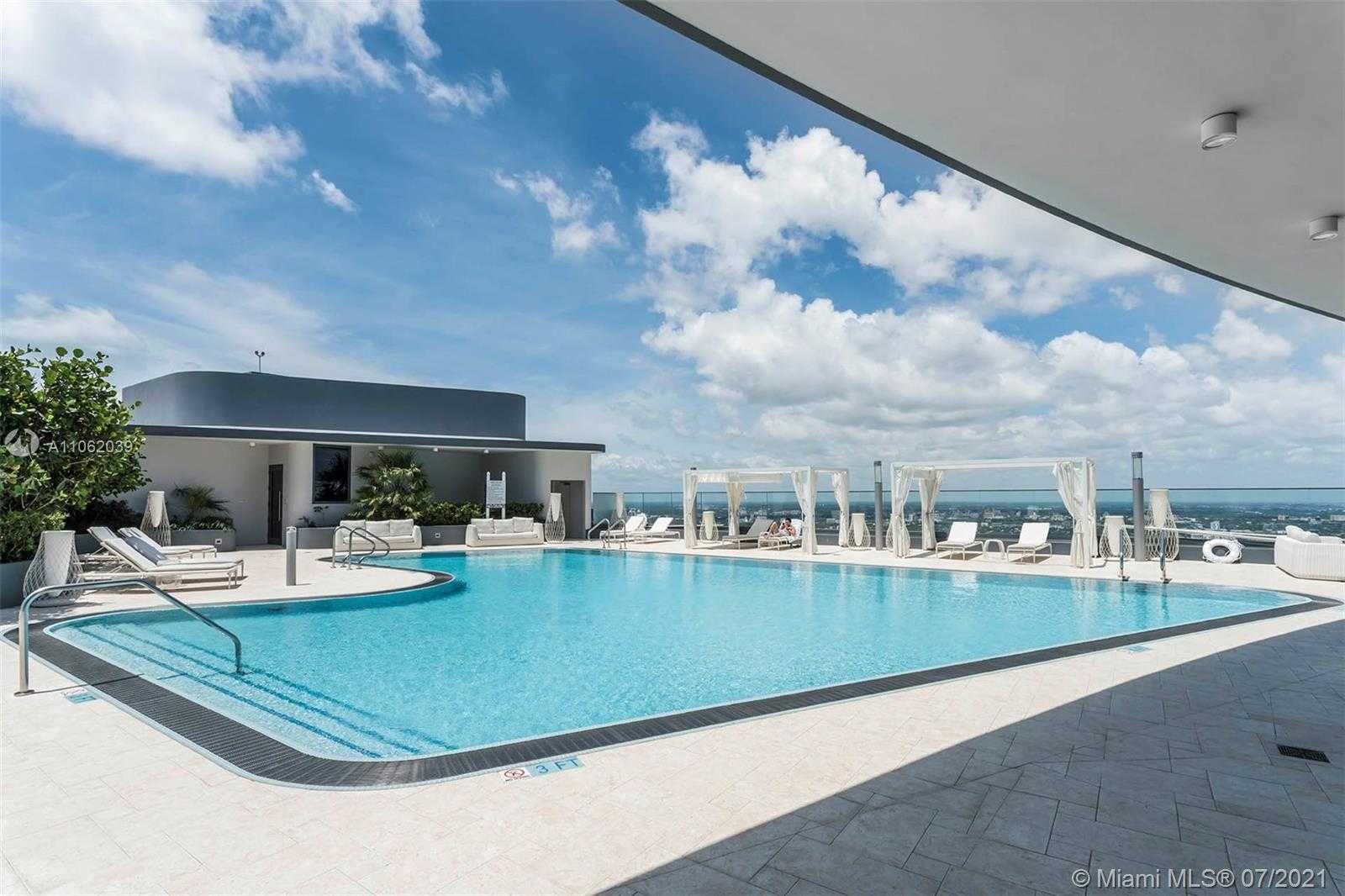 Small Image of 1000 BRICKELL PLZ #UPH6201, Miami Number 15