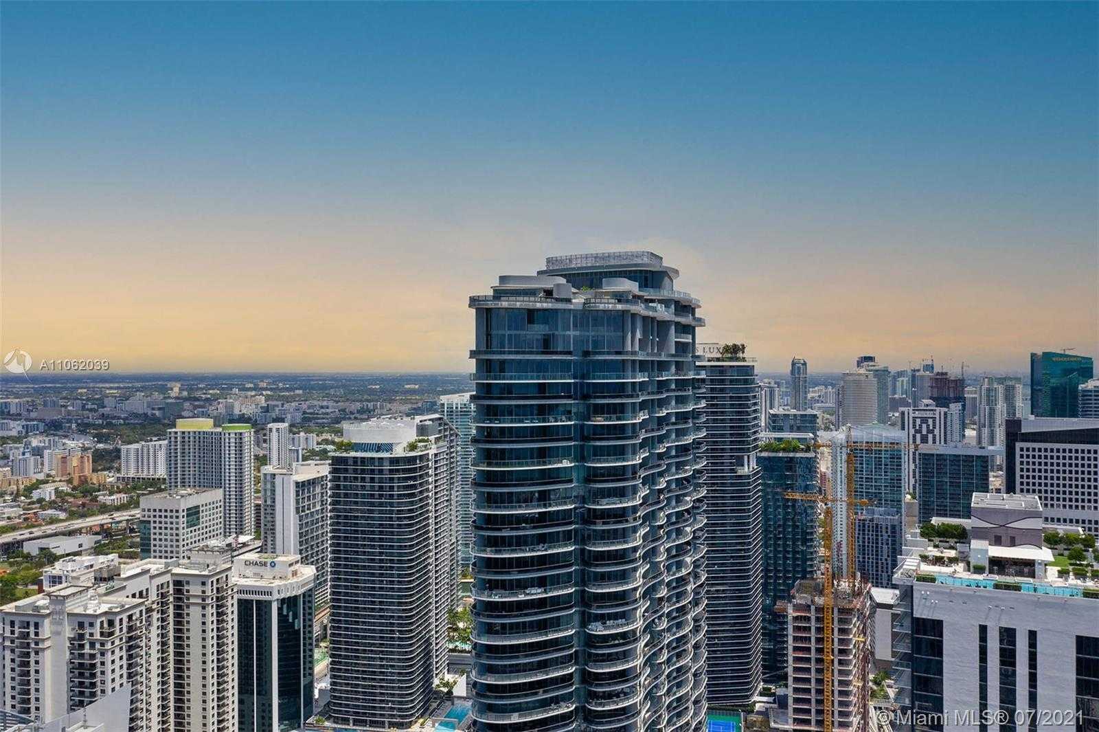 Small Image of 1000 BRICKELL PLZ #UPH6201, Miami Number 18
