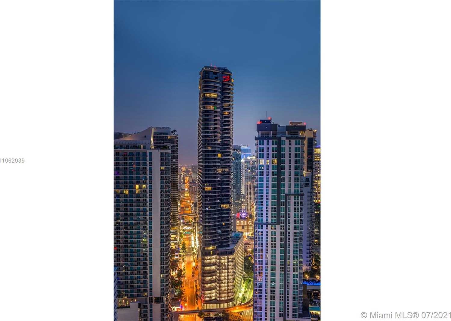 Small Image of 1000 BRICKELL PLZ #UPH6201, Miami Number 19