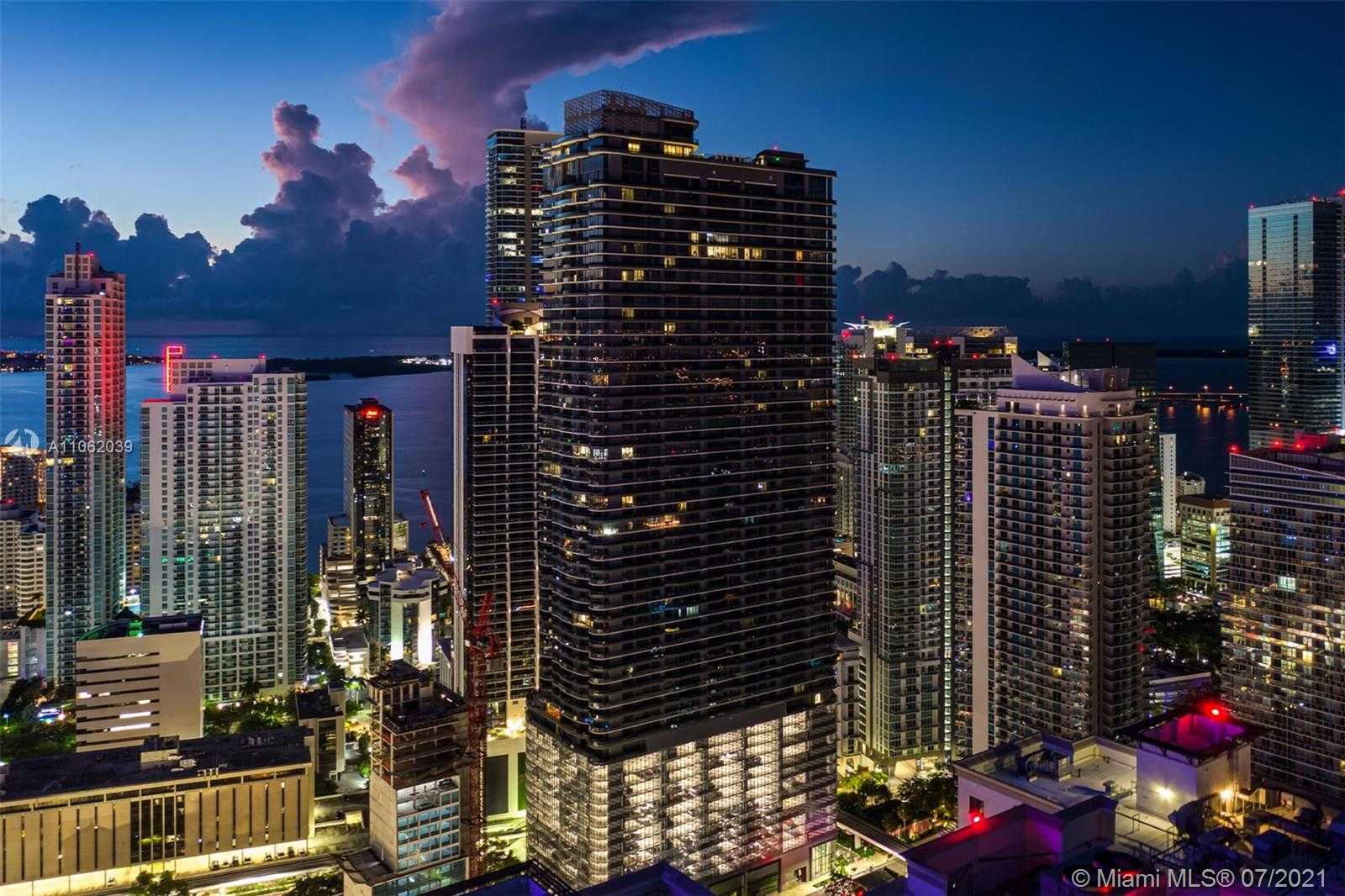 Small Image of 1000 BRICKELL PLZ #UPH6201, Miami Number 20