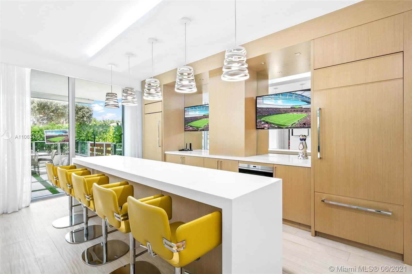 Small Image of 125 OCEAN DR #U-0201, Miami Beach Number 4