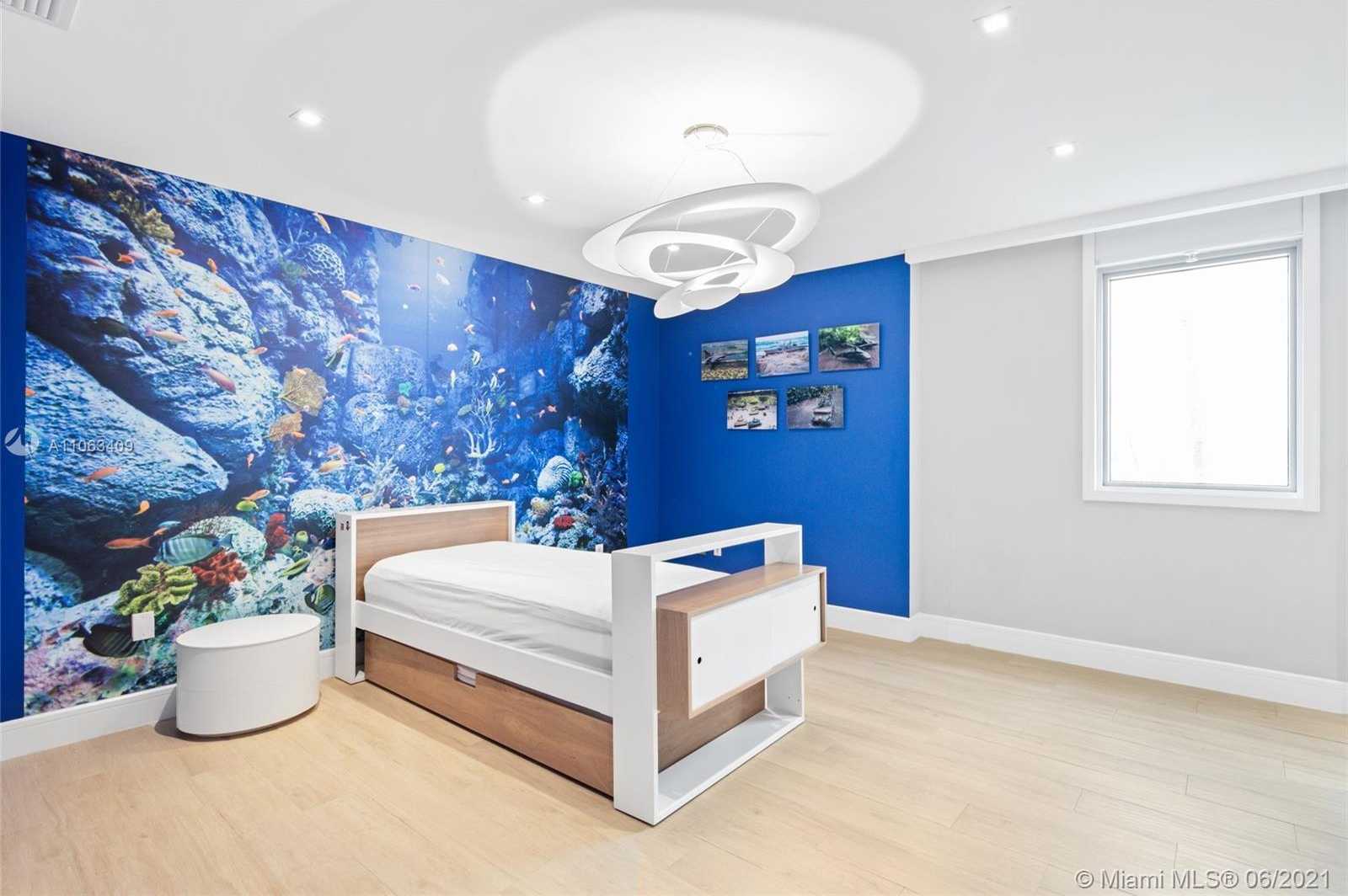 Small Image of 125 OCEAN DR #U-0201, Miami Beach Number 40
