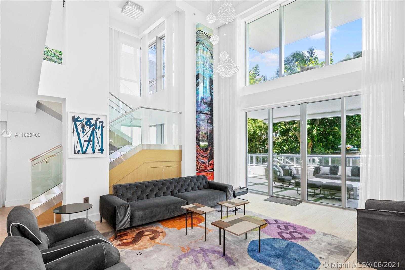 Small Image of 125 OCEAN DR #U-0201, Miami Beach Number 6