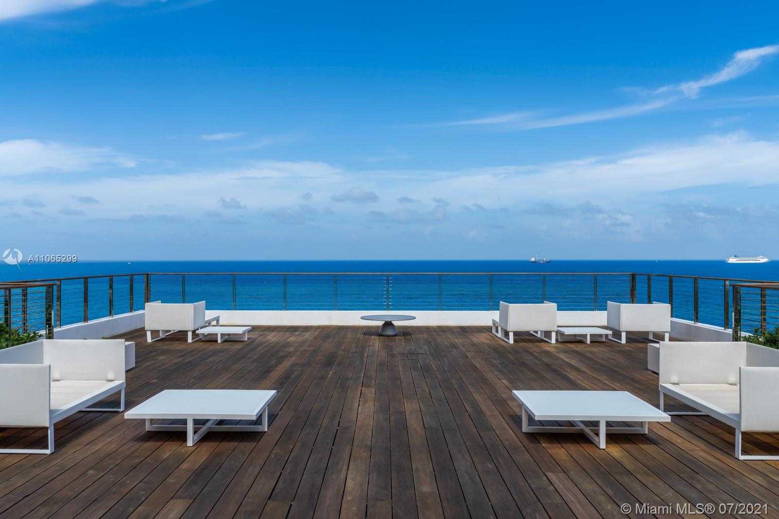 Small Image of 3651 COLLINS AVE #PH, Miami Beach Number 16