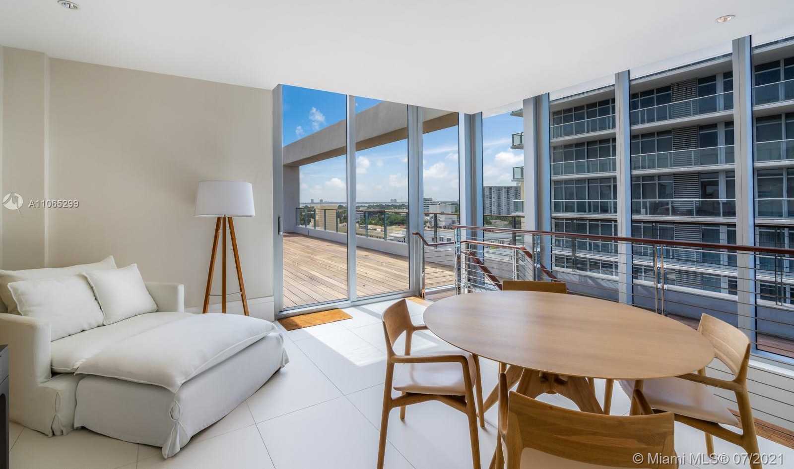 Small Image of 3651 COLLINS AVE #PH, Miami Beach Number 25