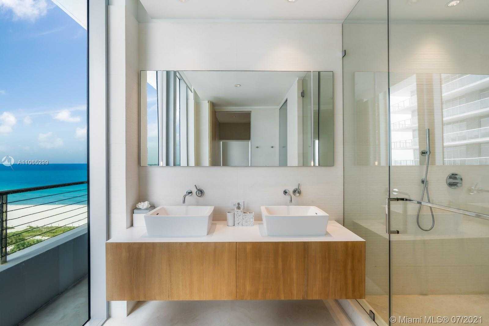 Small Image of 3651 COLLINS AVE #PH, Miami Beach Number 33
