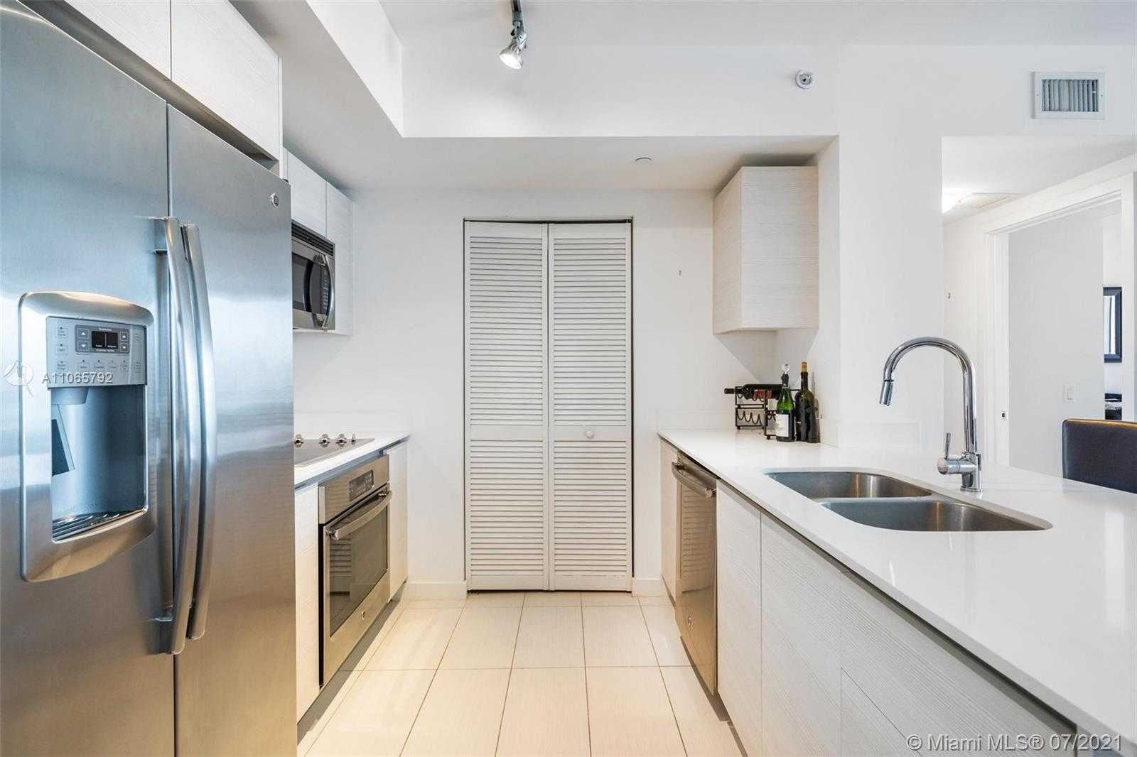 Small Image of 4250 BISCAYNE BLVD #1118, Miami Number 12