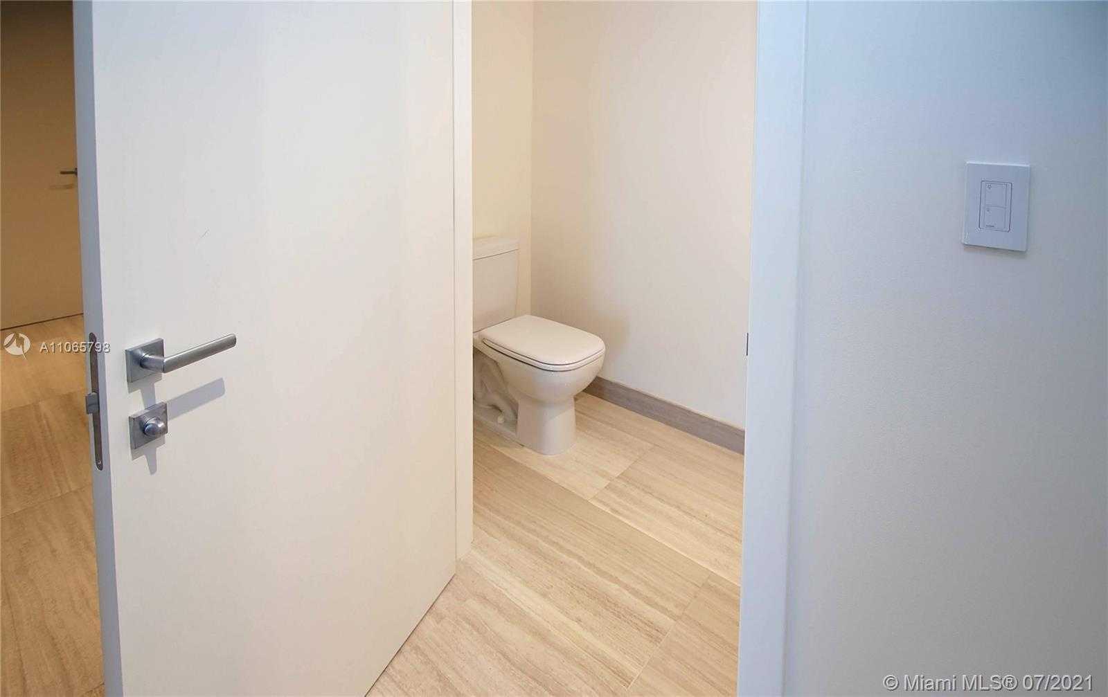 Small Image of 1451 BRICKELL AVE #1201, Miami Number 10