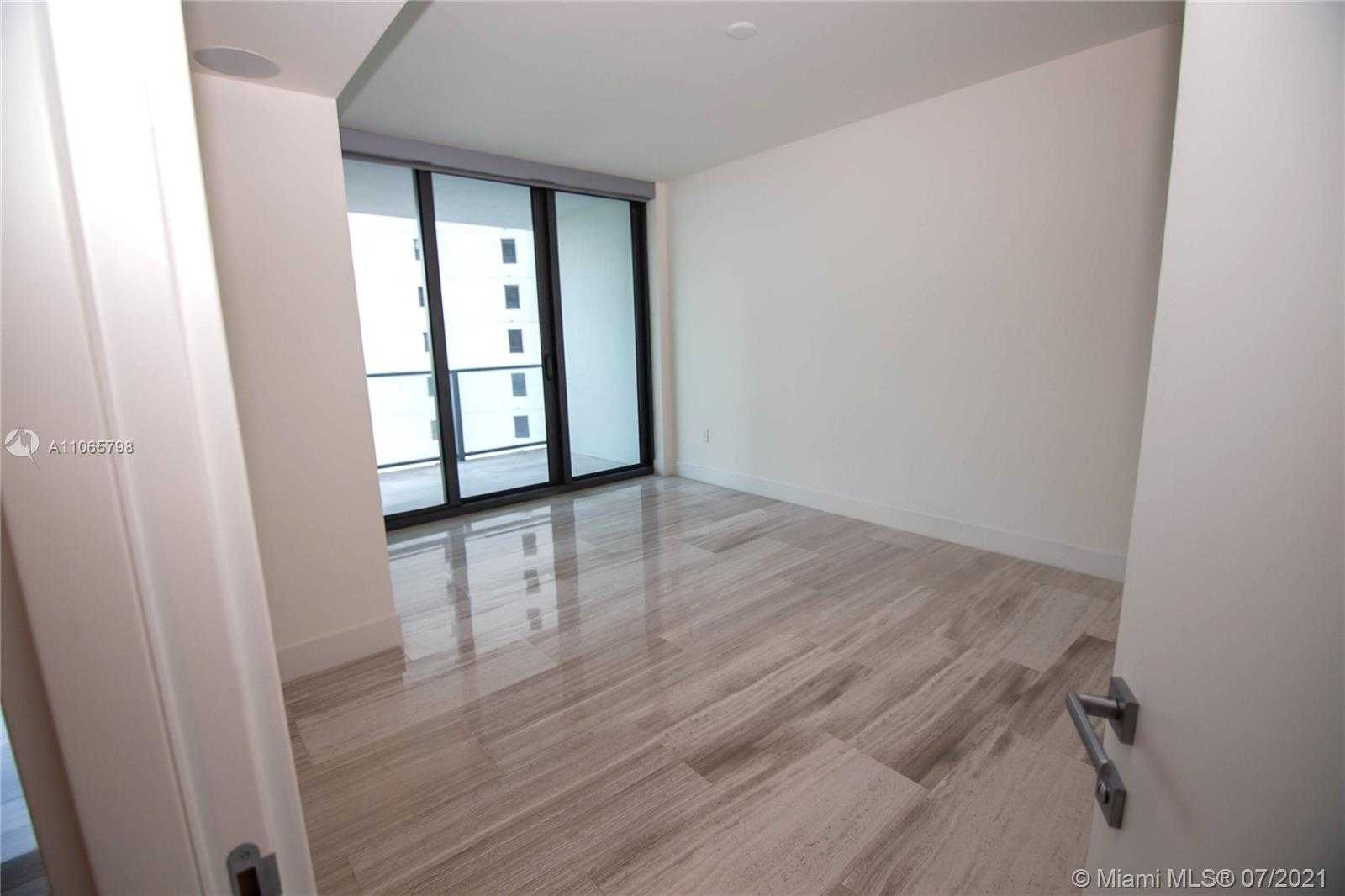 Small Image of 1451 BRICKELL AVE #1201, Miami Number 11
