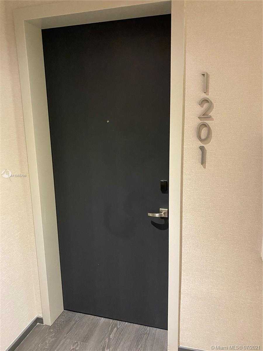 Small Image of 1451 BRICKELL AVE #1201, Miami Number 2