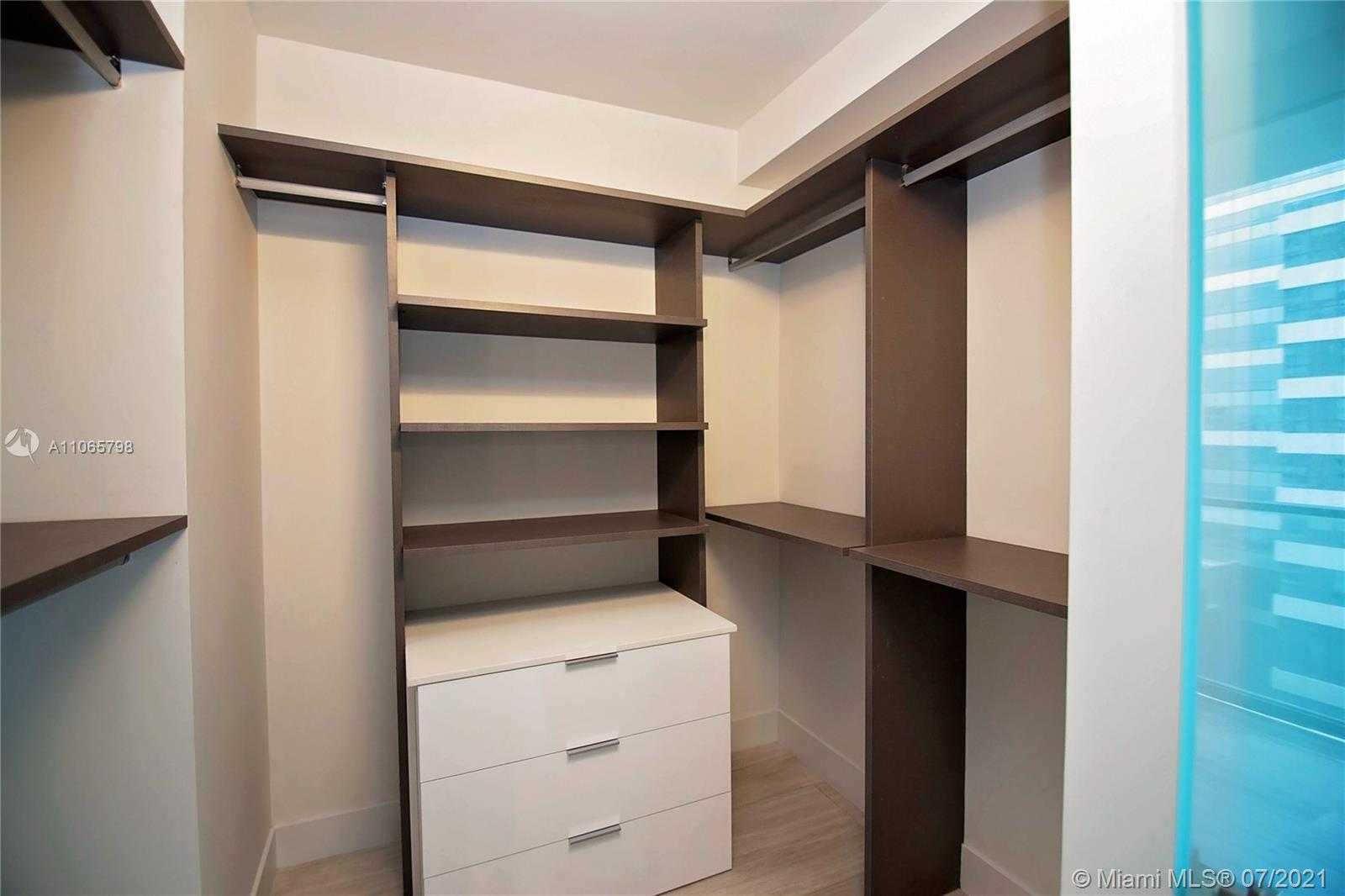 Small Image of 1451 BRICKELL AVE #1201, Miami Number 21