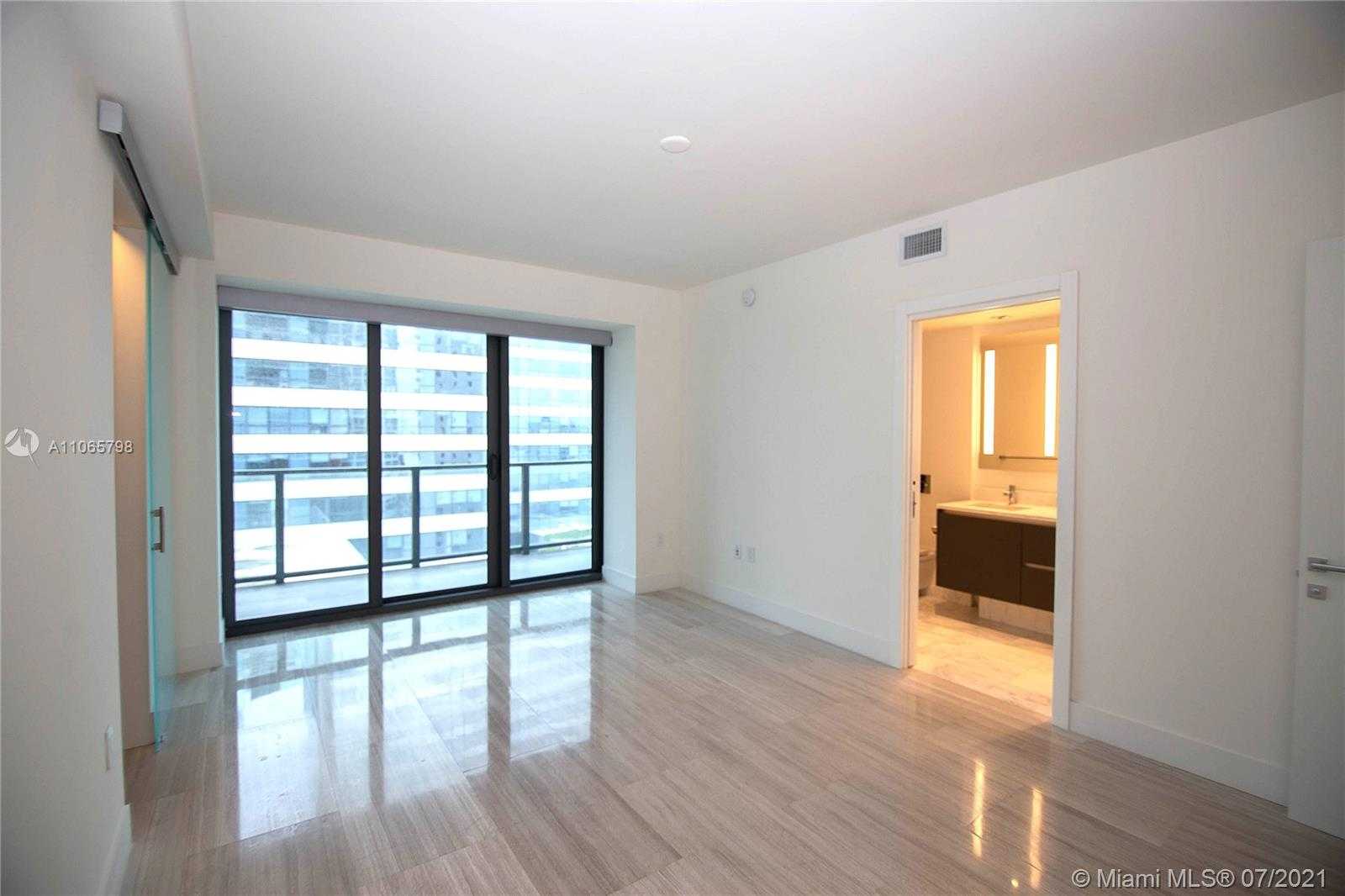 Small Image of 1451 BRICKELL AVE #1201, Miami Number 22