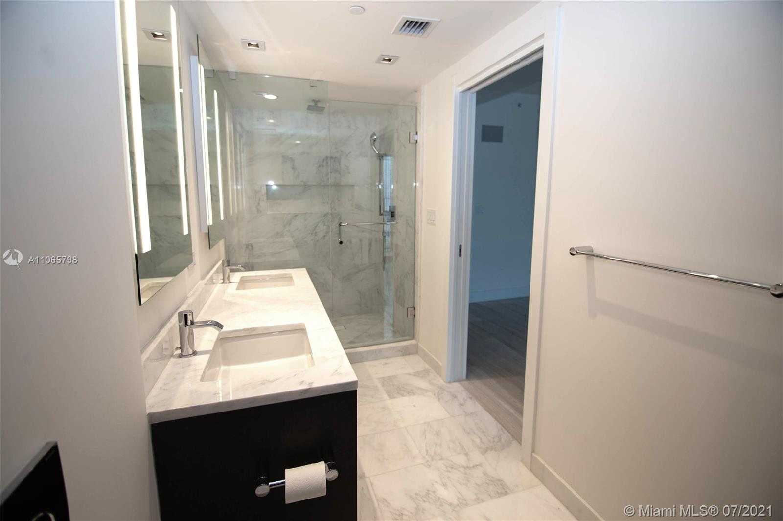 Small Image of 1451 BRICKELL AVE #1201, Miami Number 24