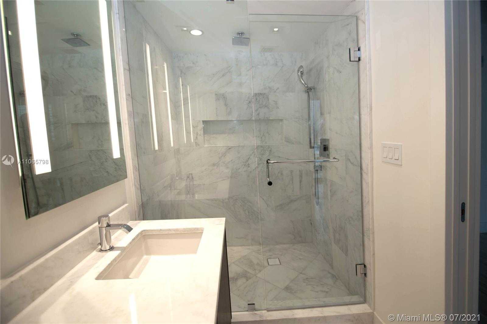 Small Image of 1451 BRICKELL AVE #1201, Miami Number 25