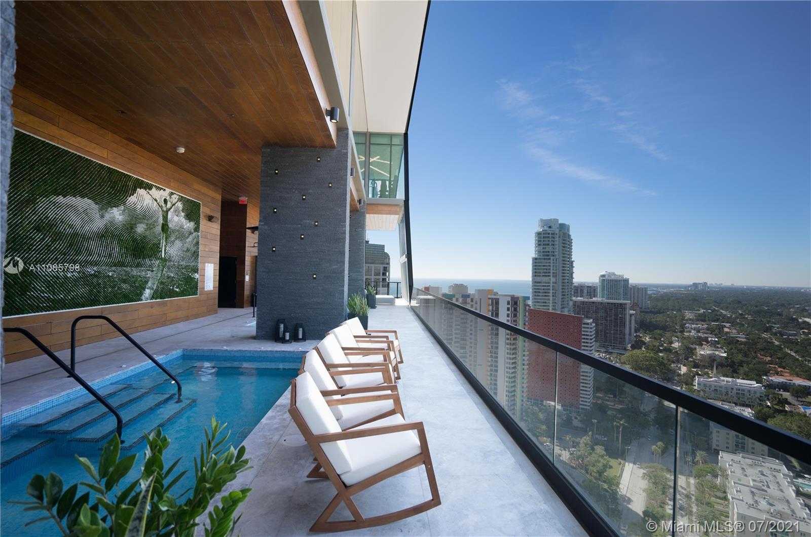Small Image of 1451 BRICKELL AVE #1201, Miami Number 31