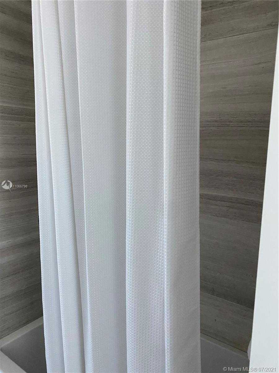 Small Image of 1451 BRICKELL AVE #1201, Miami Number 50
