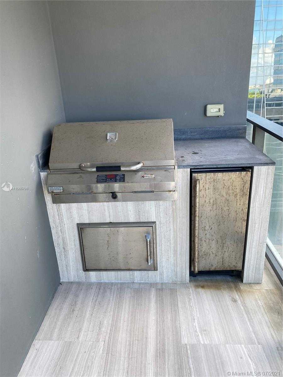 Small Image of 1451 BRICKELL AVE #1201, Miami Number 56