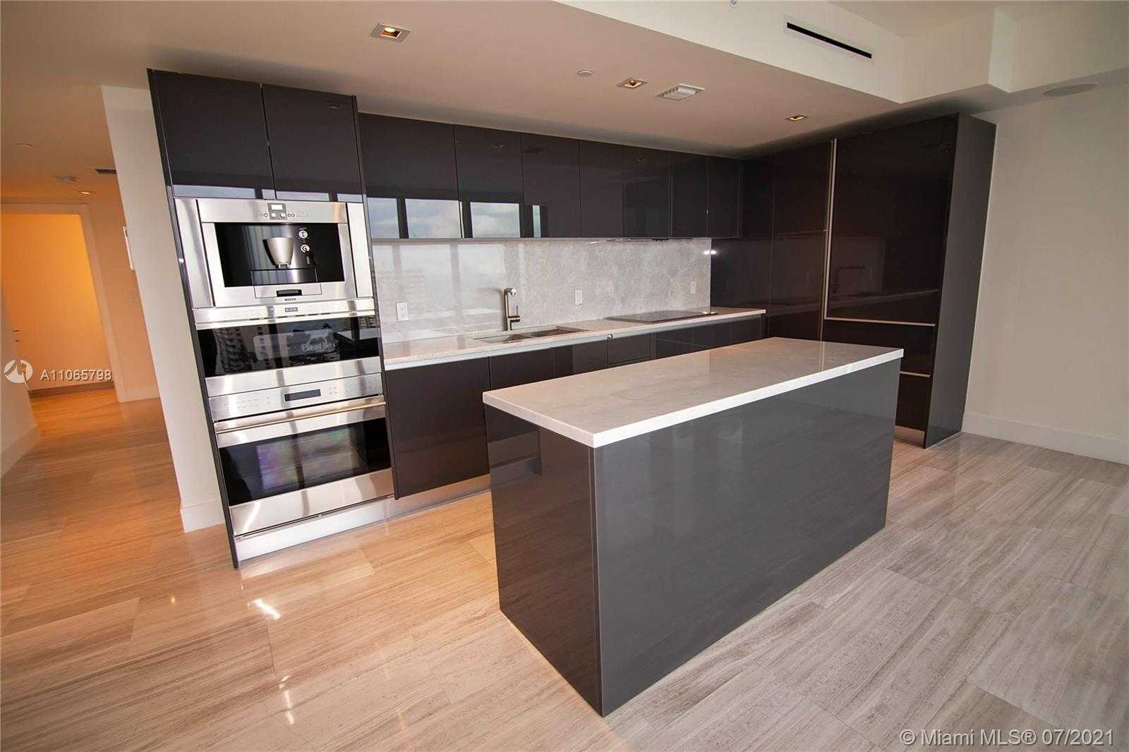 Small Image of 1451 BRICKELL AVE #1201, Miami Number 6