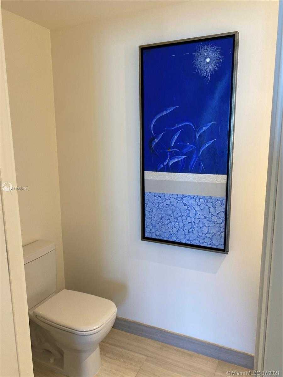 Small Image of 1451 BRICKELL AVE #1201, Miami Number 62