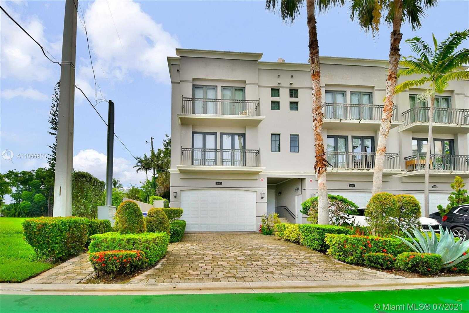 Small Image of 10209 WEST BAY HARBOR DR #1, Bay Harbor Islands Number 38