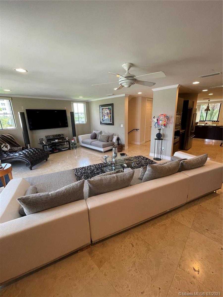 Small Image of 10209 WEST BAY HARBOR DR #1, Bay Harbor Islands Number 9