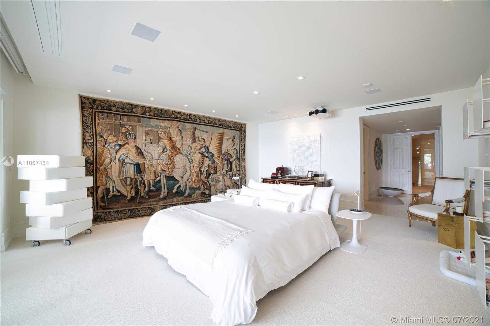 Small Image of 4832 FISHER ISLAND DR #4832, Miami Beach Number 13