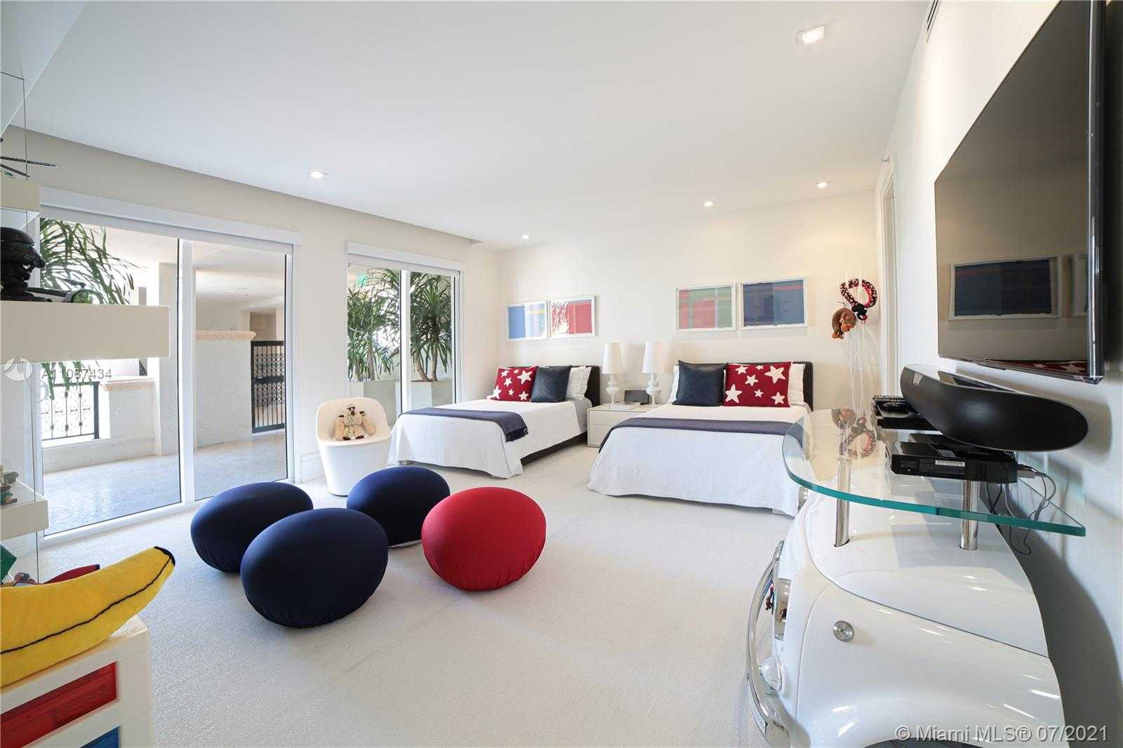 Small Image of 4832 FISHER ISLAND DR #4832, Miami Beach Number 30