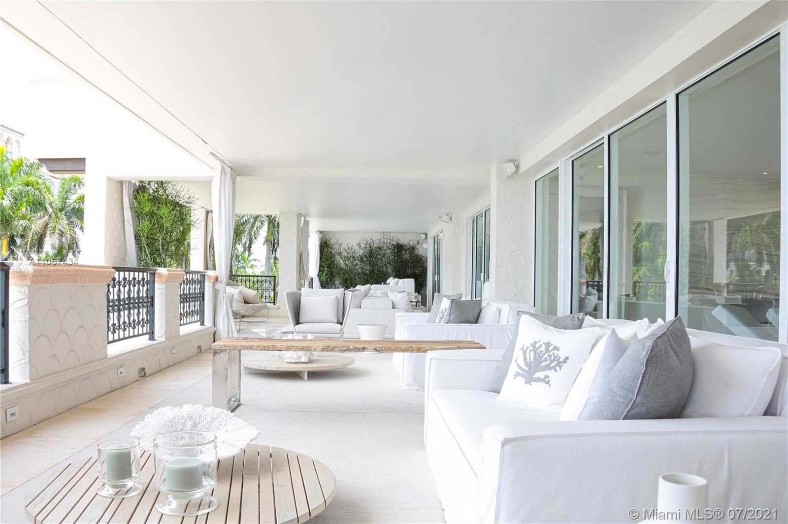 Small Image of 4832 FISHER ISLAND DR #4832, Miami Beach Number 37