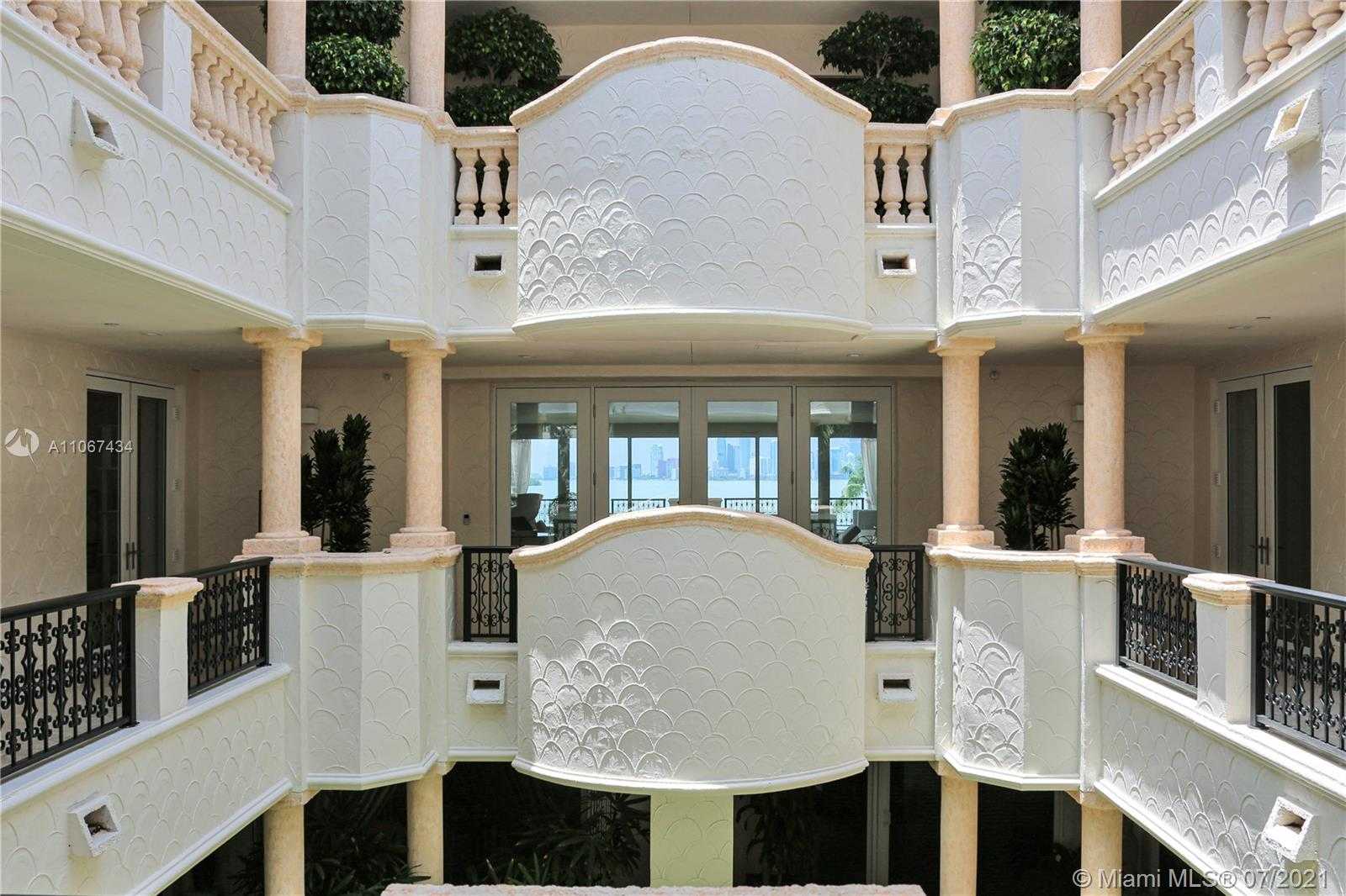 Small Image of 4832 FISHER ISLAND DR #4832, Miami Beach Number 38