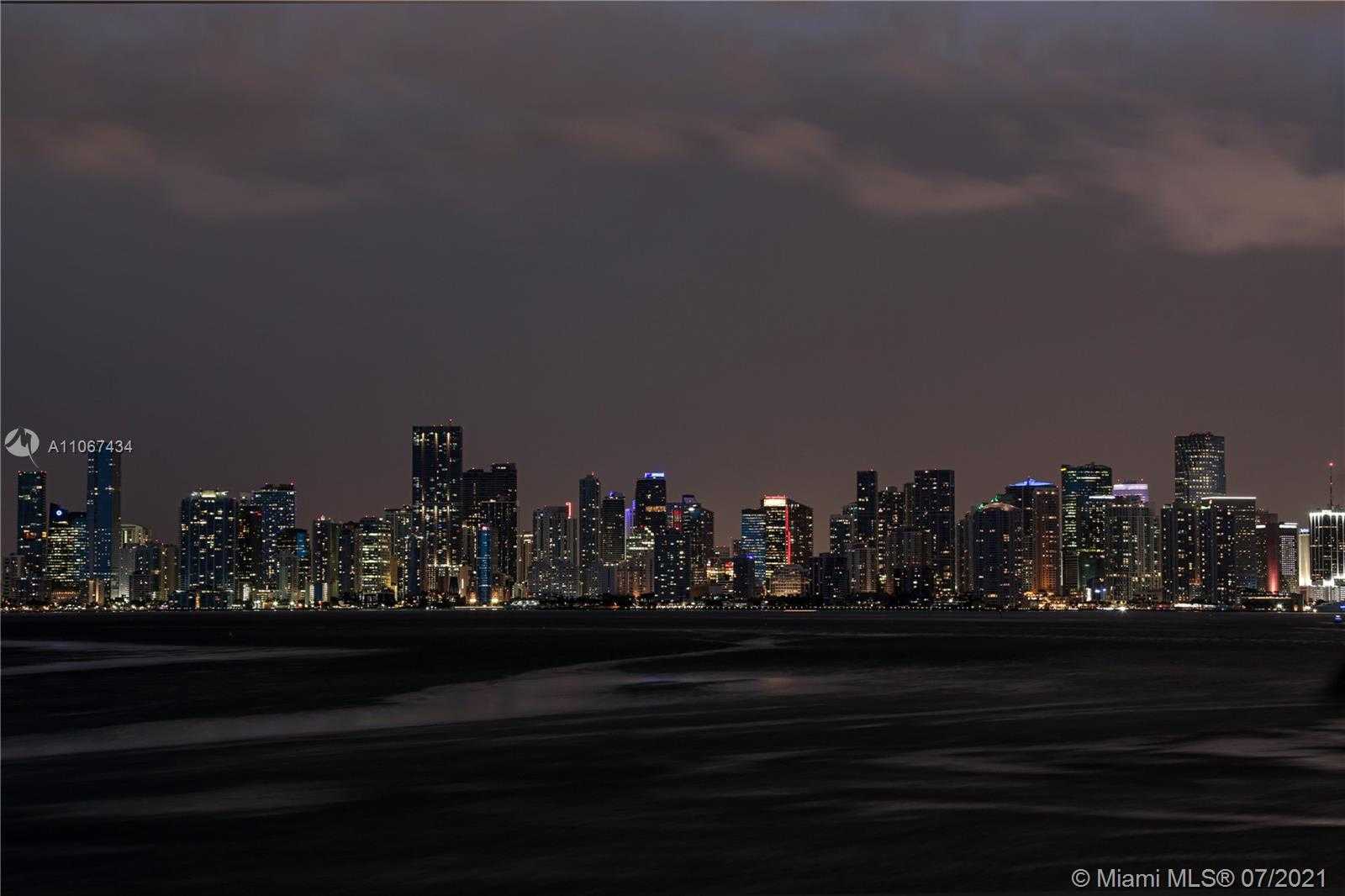 Small Image of 4832 FISHER ISLAND DR #4832, Miami Beach Number 43