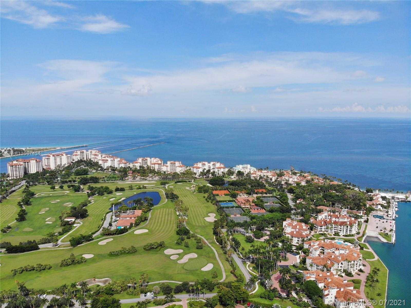 Small Image of 4832 FISHER ISLAND DR #4832, Miami Beach Number 47