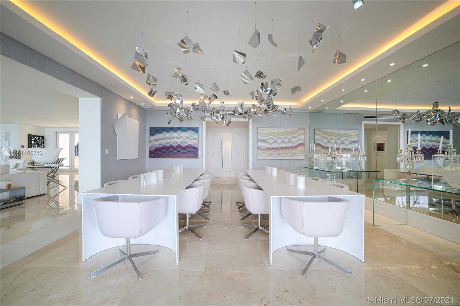 Small Image of 4832 FISHER ISLAND DR #4832, Miami Beach Number 6