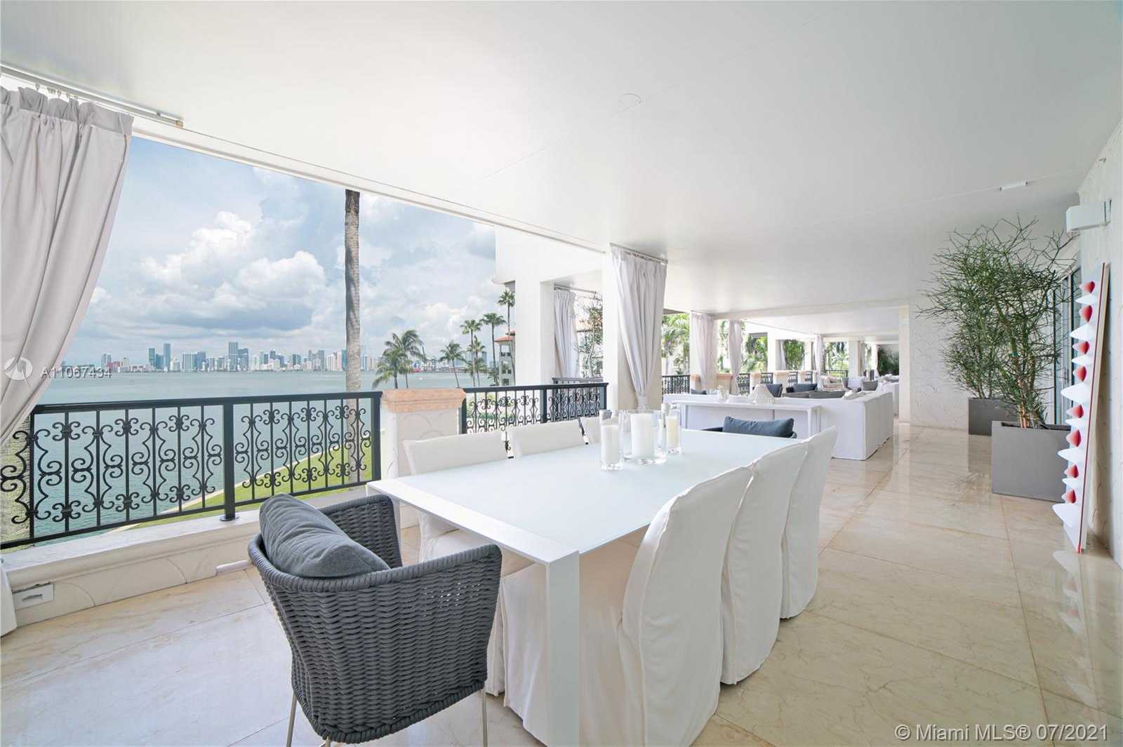 Small Image of 4832 FISHER ISLAND DR #4832, Miami Beach Number 7