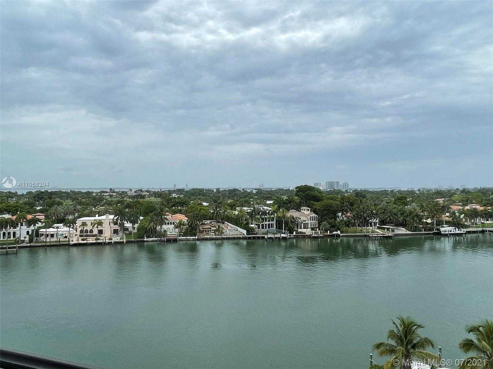 Small Image of 5660 COLLINS AVE #8D, Miami Beach Number 2