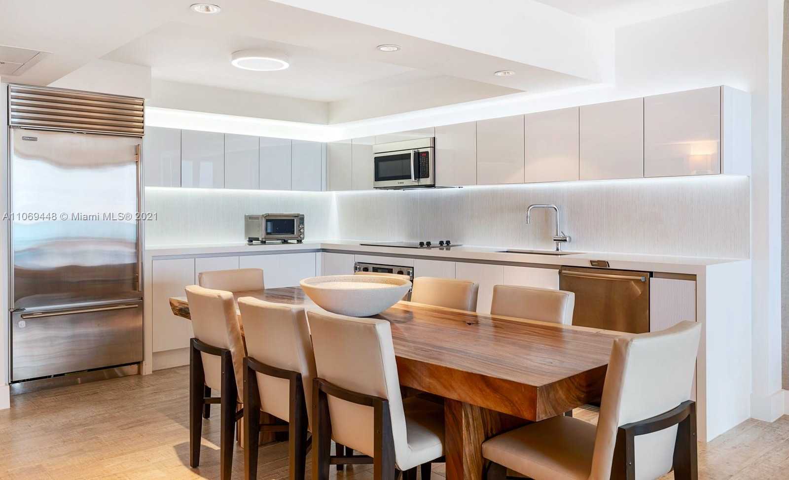 Small Image of 102 24TH ST #1419, Miami Beach Number 18
