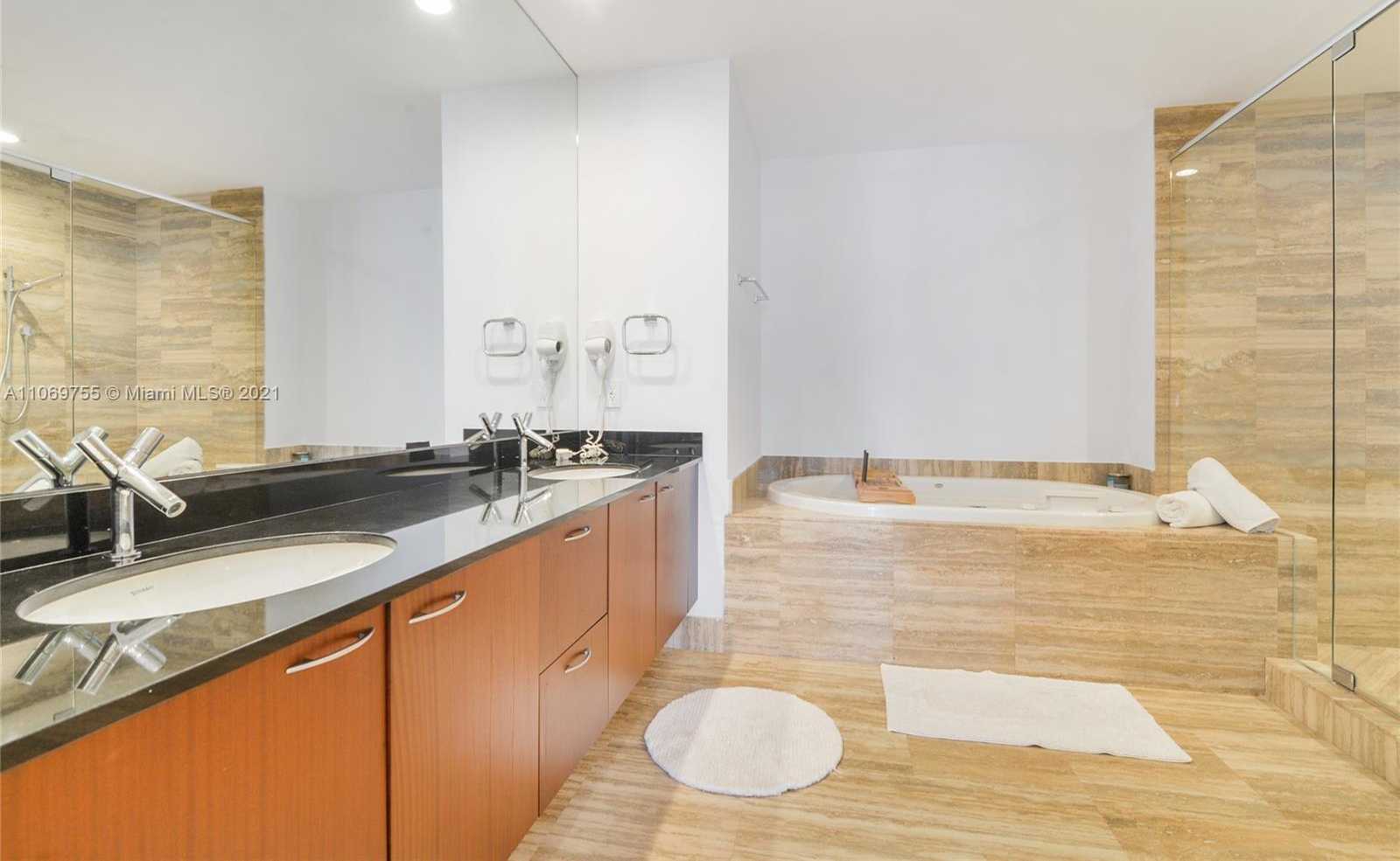 Small Image of 15901 COLLINS AVE #2702, Sunny Isles Beach Number 12