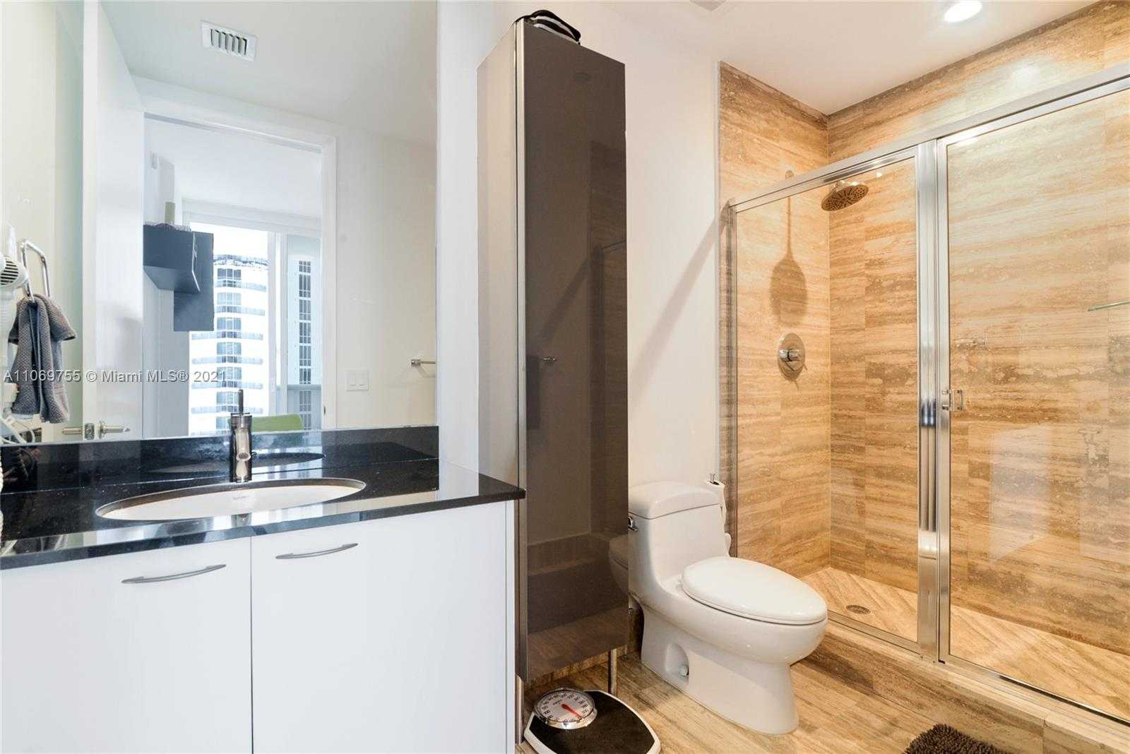 Small Image of 15901 COLLINS AVE #2702, Sunny Isles Beach Number 14