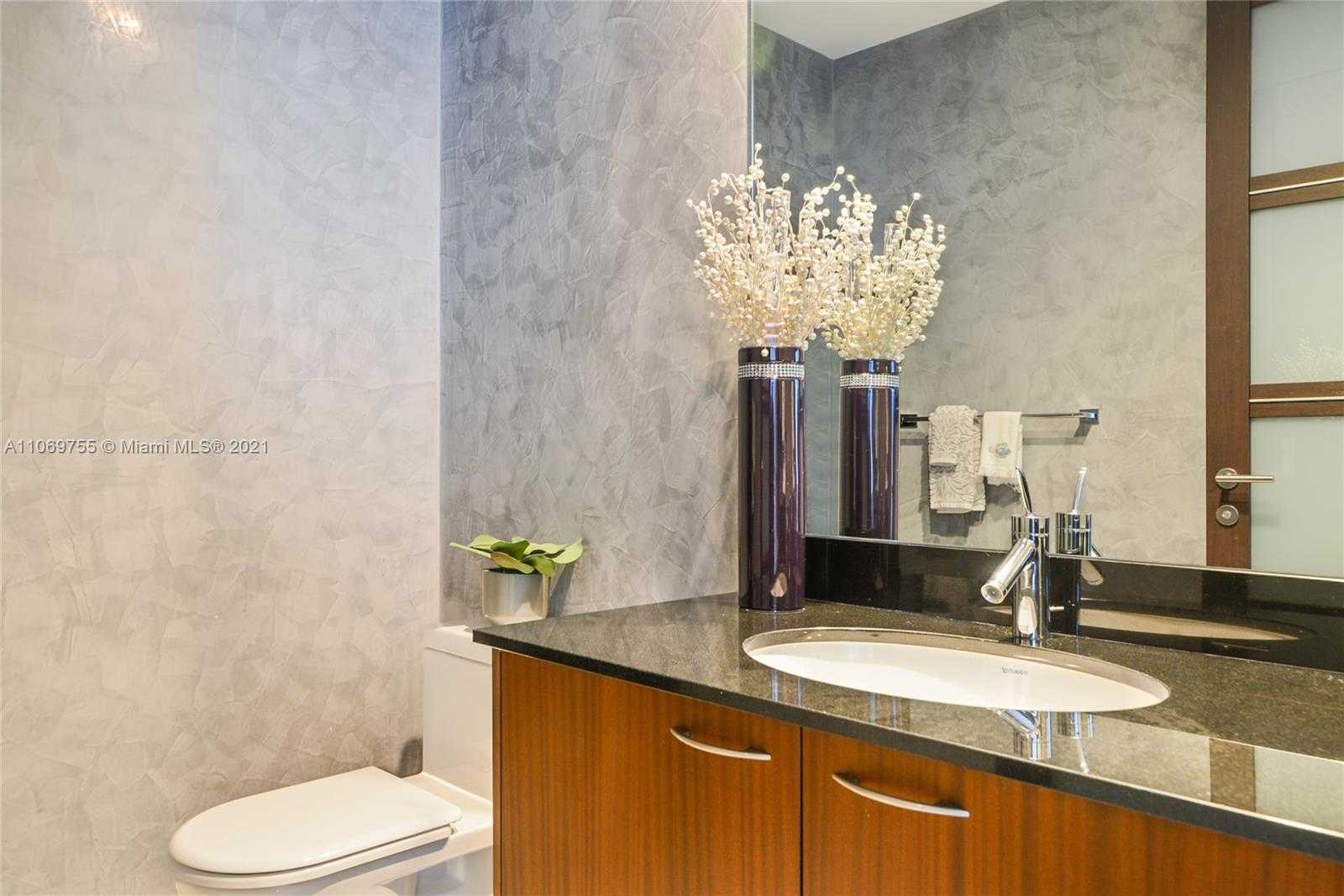 Small Image of 15901 COLLINS AVE #2702, Sunny Isles Beach Number 18