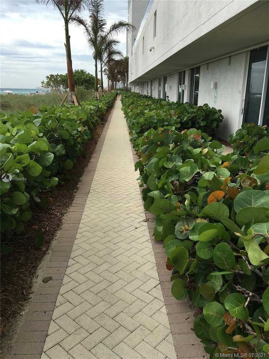 Small Image of 15901 COLLINS AVE #2702, Sunny Isles Beach Number 23