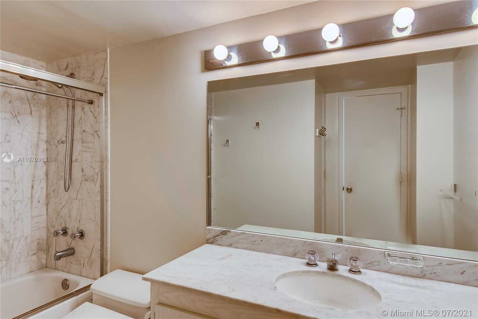 Small Image of 2401 SOUTH OCEAN DR #1008, Hollywood Number 9