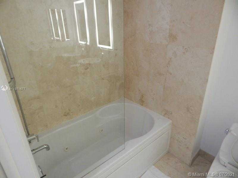 Small Image of 41 SOUTH EAST 5TH ST #414, Miami Number 10