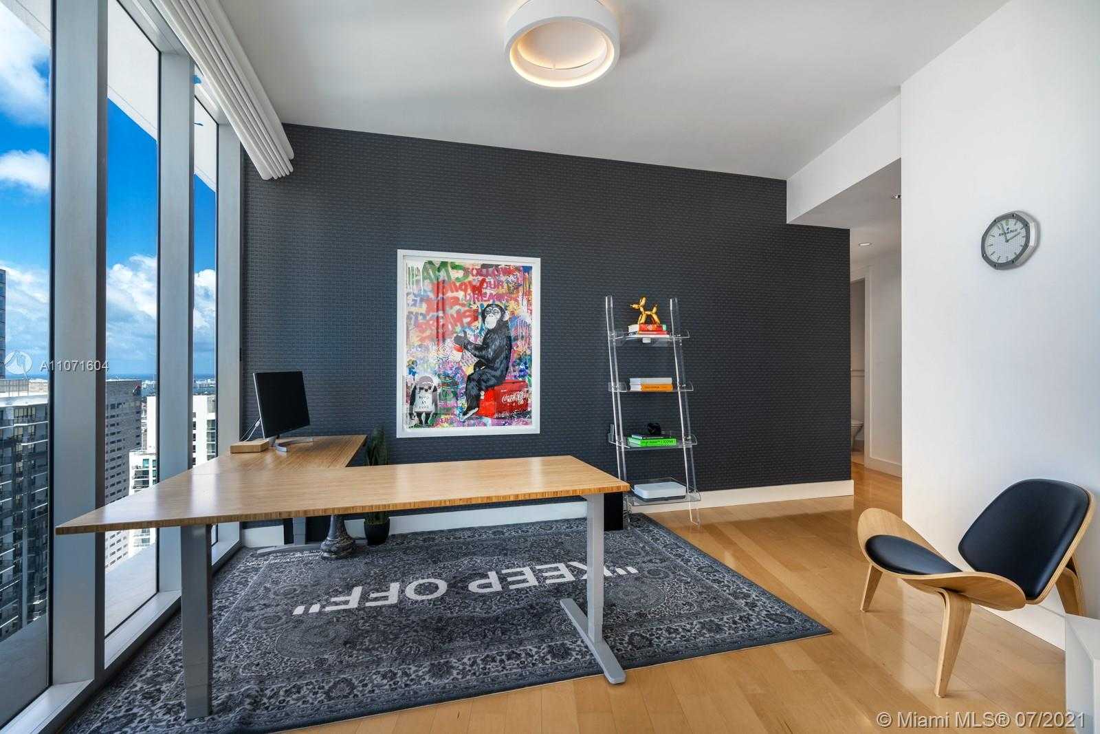 Small Image of 200 BISCAYNE BOULEVARD WAY #5001, Miami Number 14
