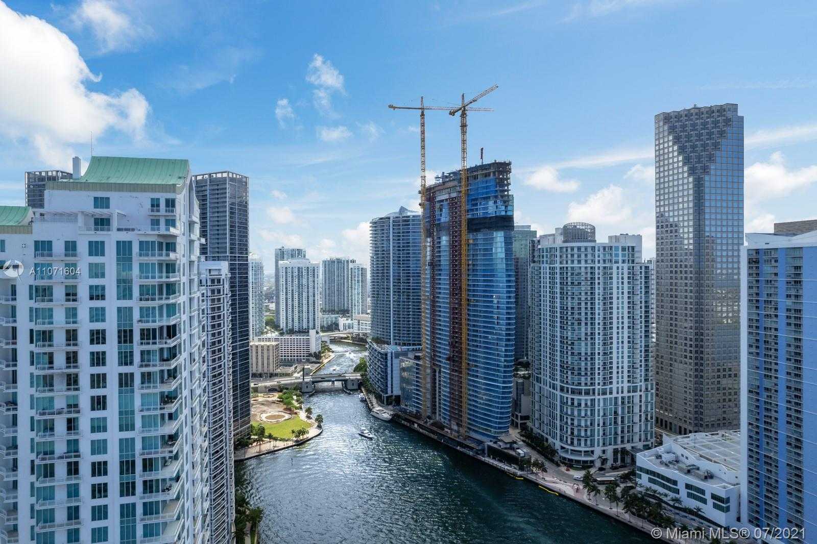 Small Image of 200 BISCAYNE BOULEVARD WAY #5001, Miami Number 18