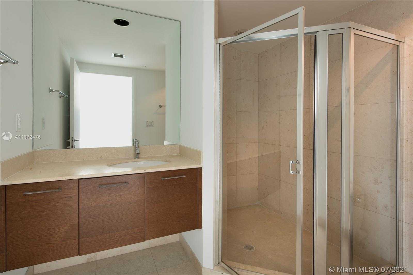 Small Image of 450 ALTON RD #1102, Miami Beach Number 18