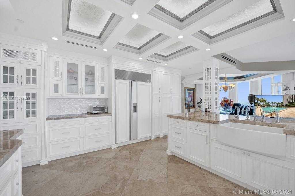 Small Image of 21200 NORTH EAST 38TH AVE #2001, Aventura Number 15