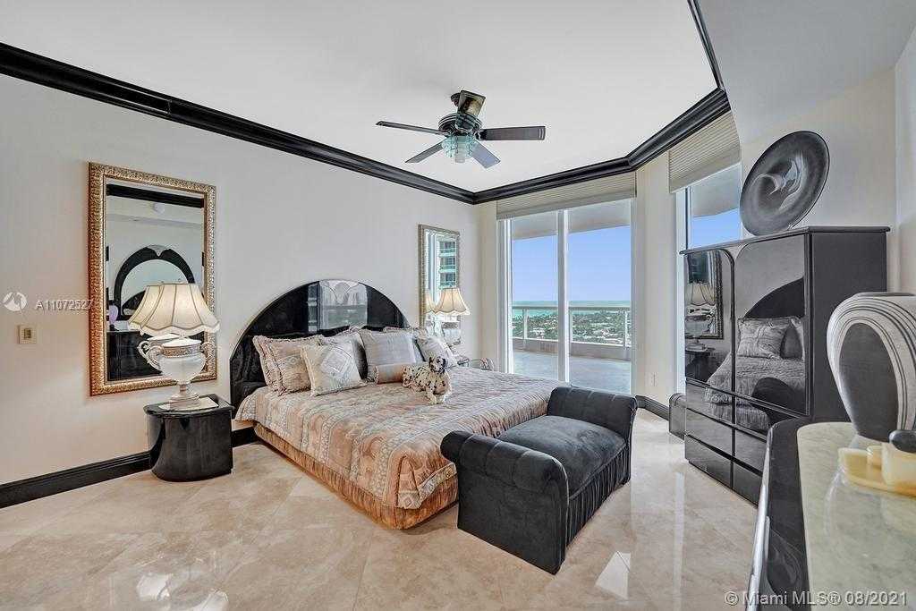Small Image of 21200 NORTH EAST 38TH AVE #2001, Aventura Number 36