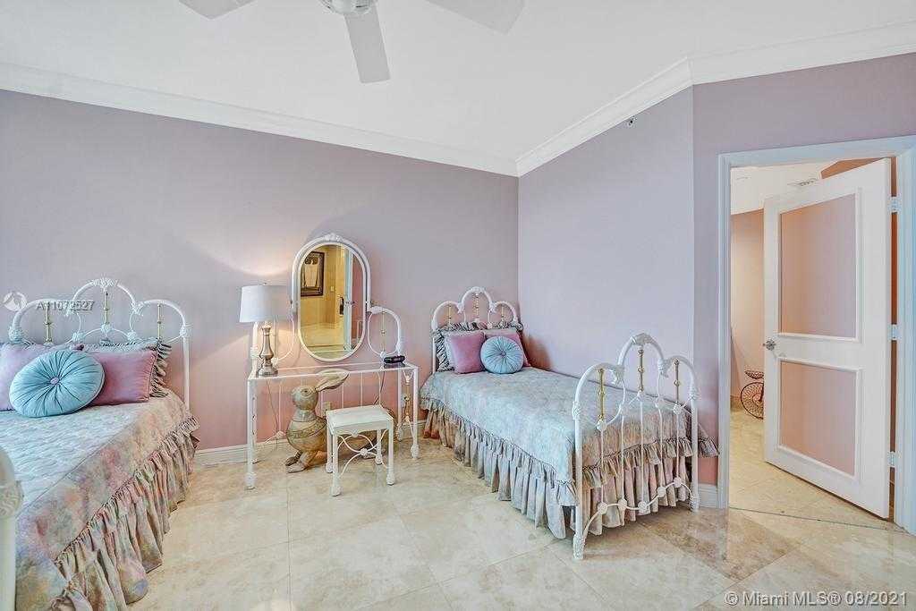 Small Image of 21200 NORTH EAST 38TH AVE #2001, Aventura Number 40