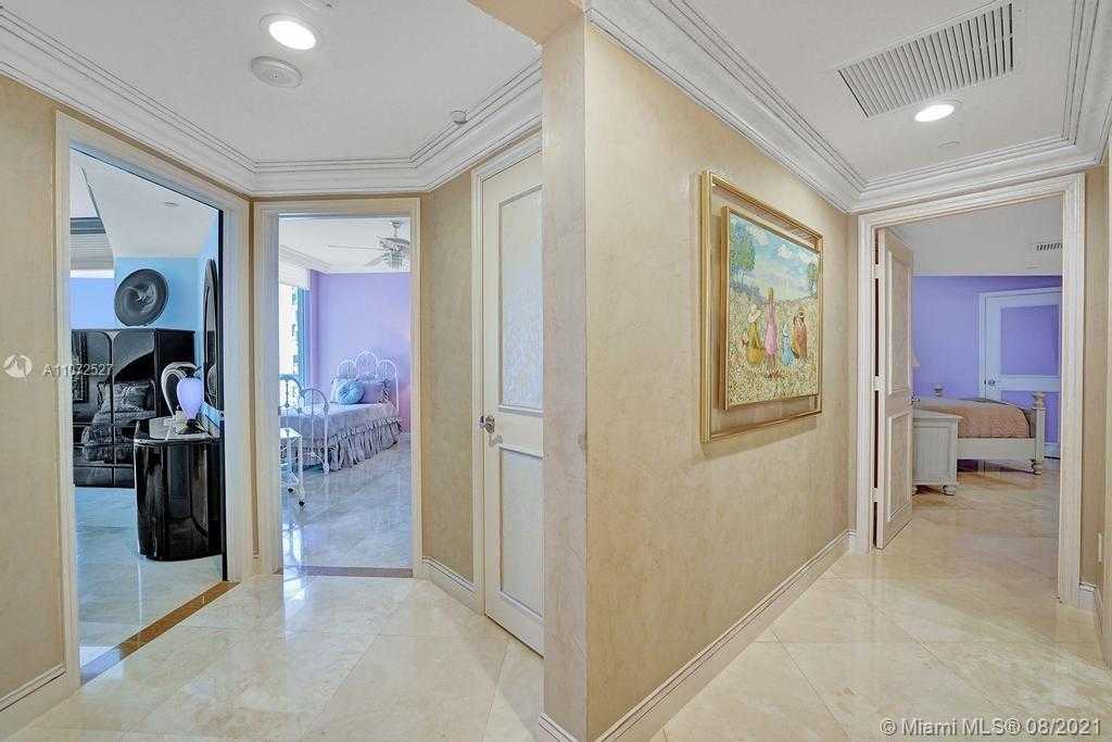 Small Image of 21200 NORTH EAST 38TH AVE #2001, Aventura Number 42